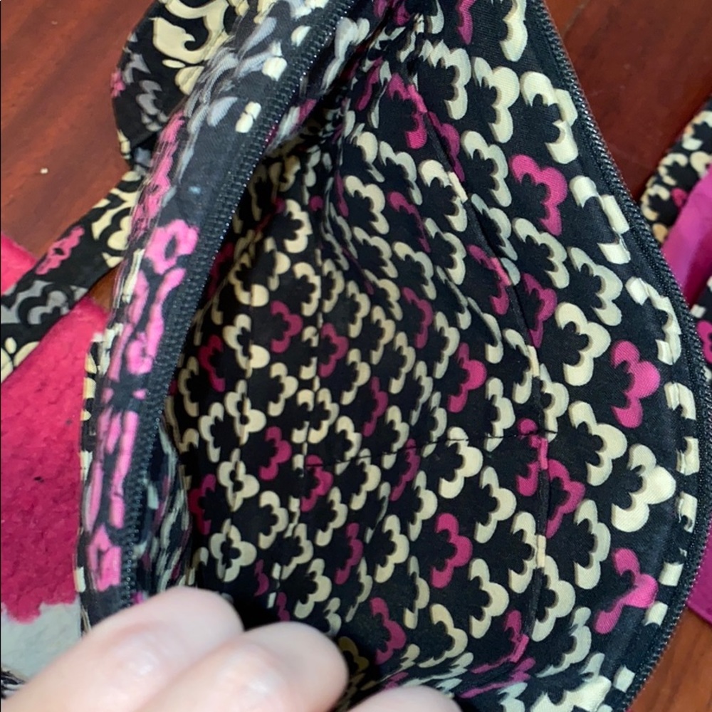 Pink and Black Vera Bradley bag - Picture 3 of 3